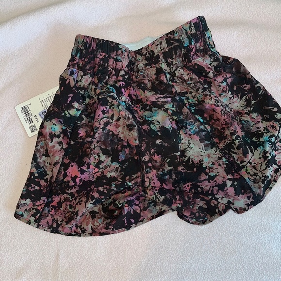 track that shorts - Picture 4 of 5